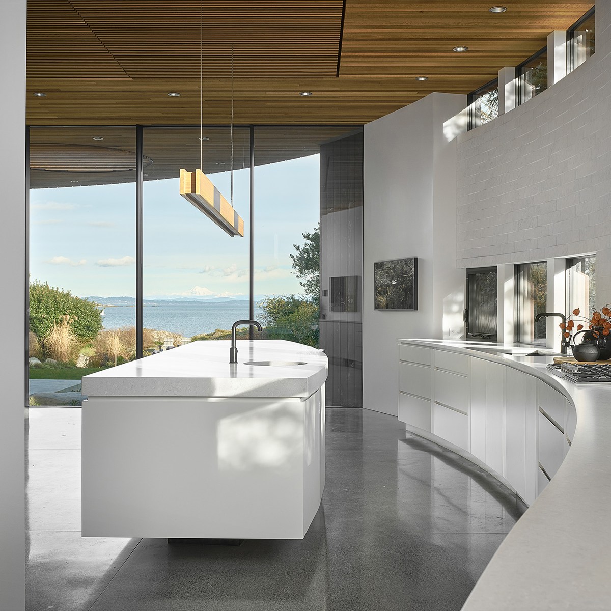 Editorial architecture and interiors photography for Spruce Magazine by Joshua Lawrence Studios - image 6