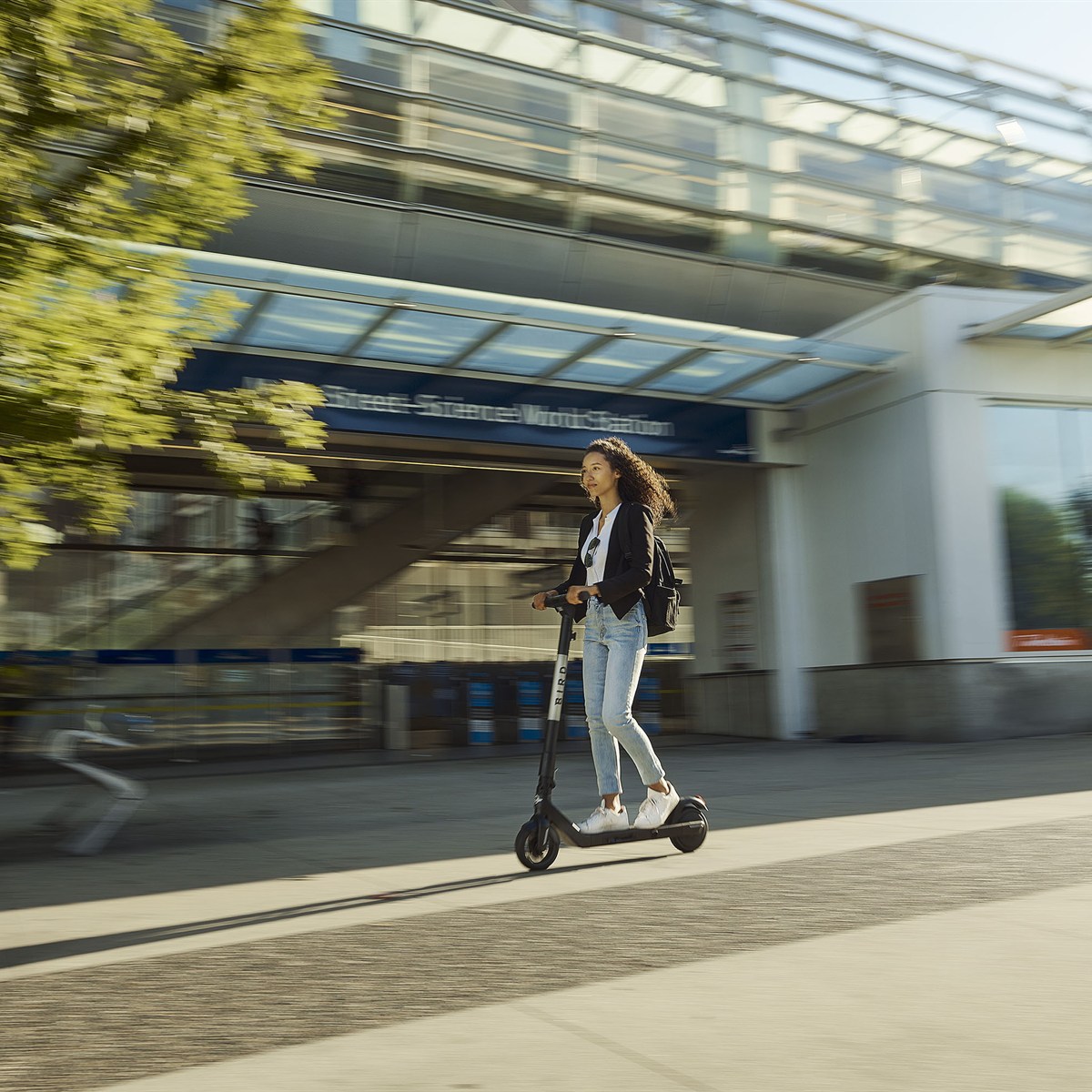 Lifestyle workplace marketing photography for AbCellera by Joshua Lawrence Studios - image 11